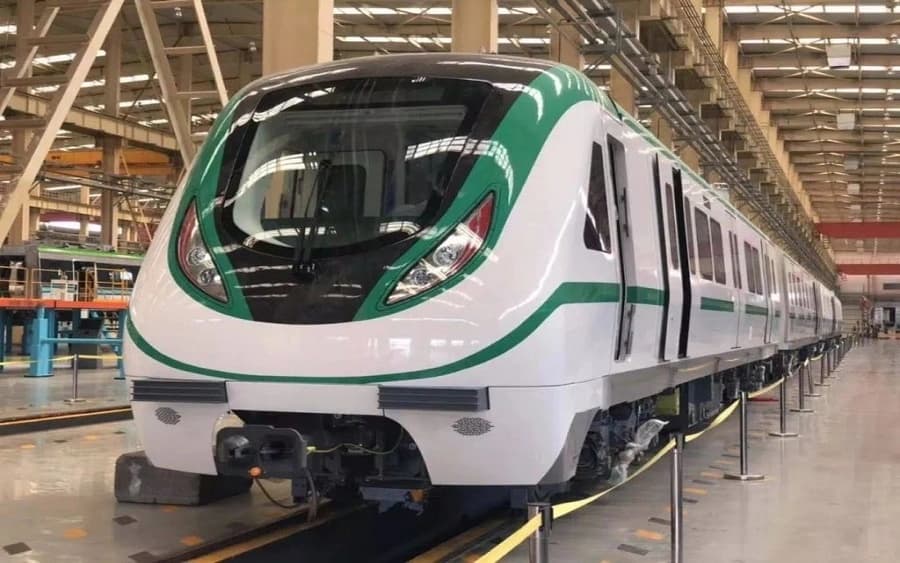 Improving mobility through modern railway solutions.